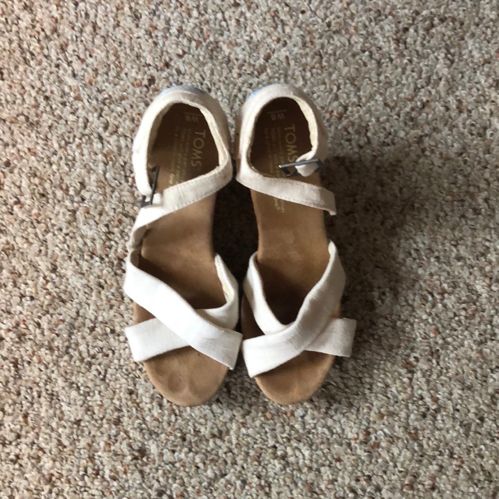 Toms wedge sandals
